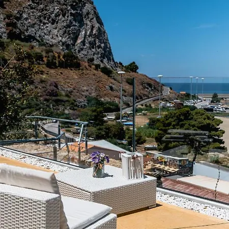 Guest house A Tonnara 2*