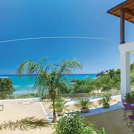 Πανσιόν A Tonnara 4*