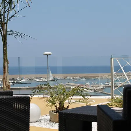 Πανσιόν A Tonnara Cefalù