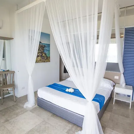 A Tonnara Guest house 2*