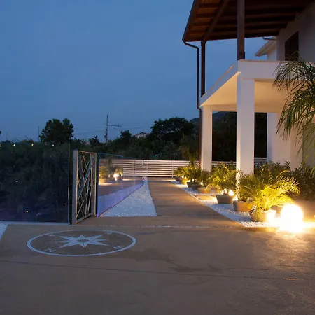 Pensión A Tonnara Cefalú